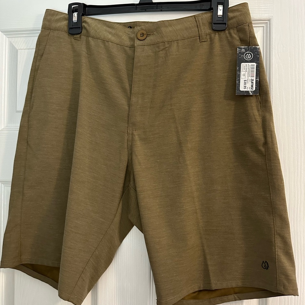 Zumiez men’s board shorts  brand new with tags size 30